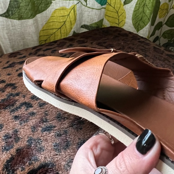 Jesus Sandal’s - Picture 4 of 6